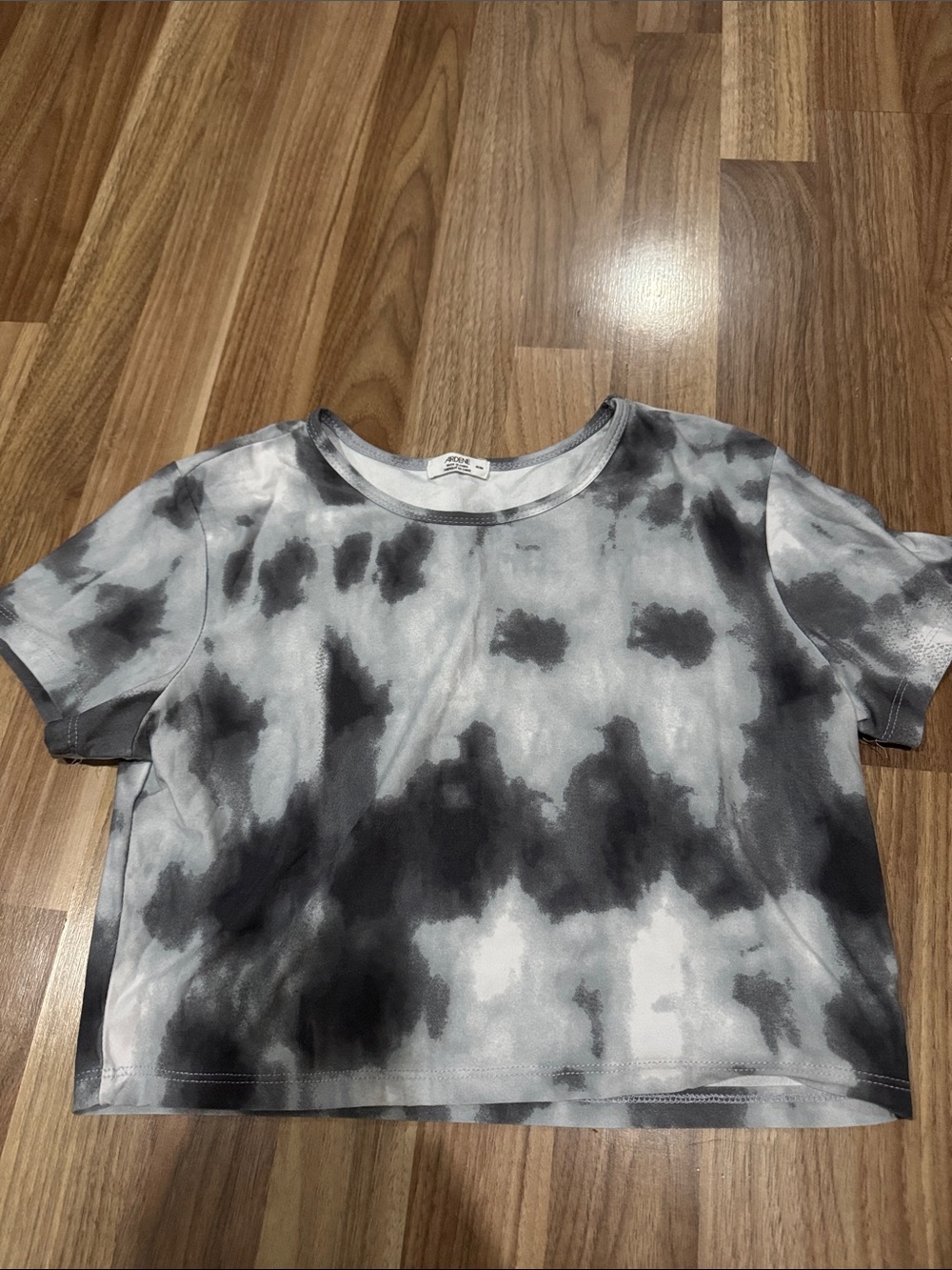 Ardene Black & Gray Tie-Dye Crop Top